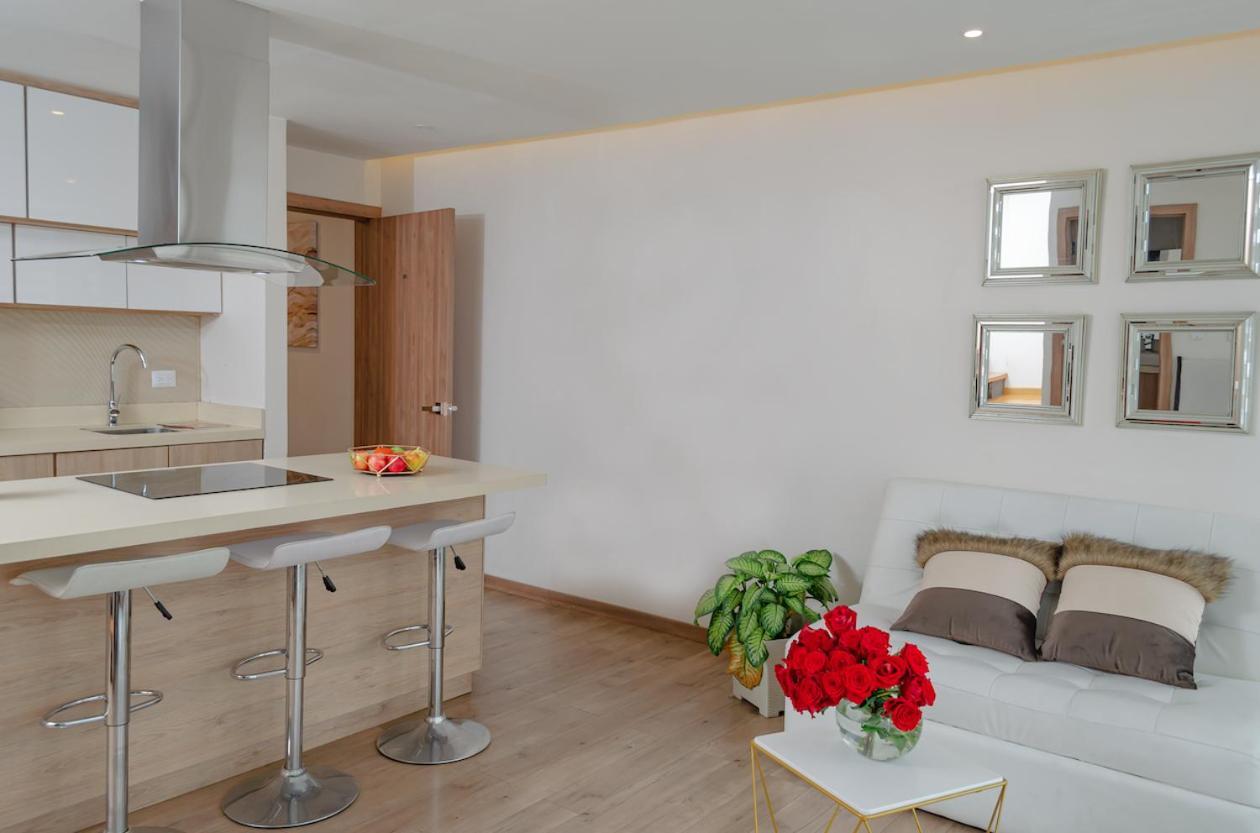 Hotel Bristool Parc - Departments & Suites Куенка Екстериор снимка