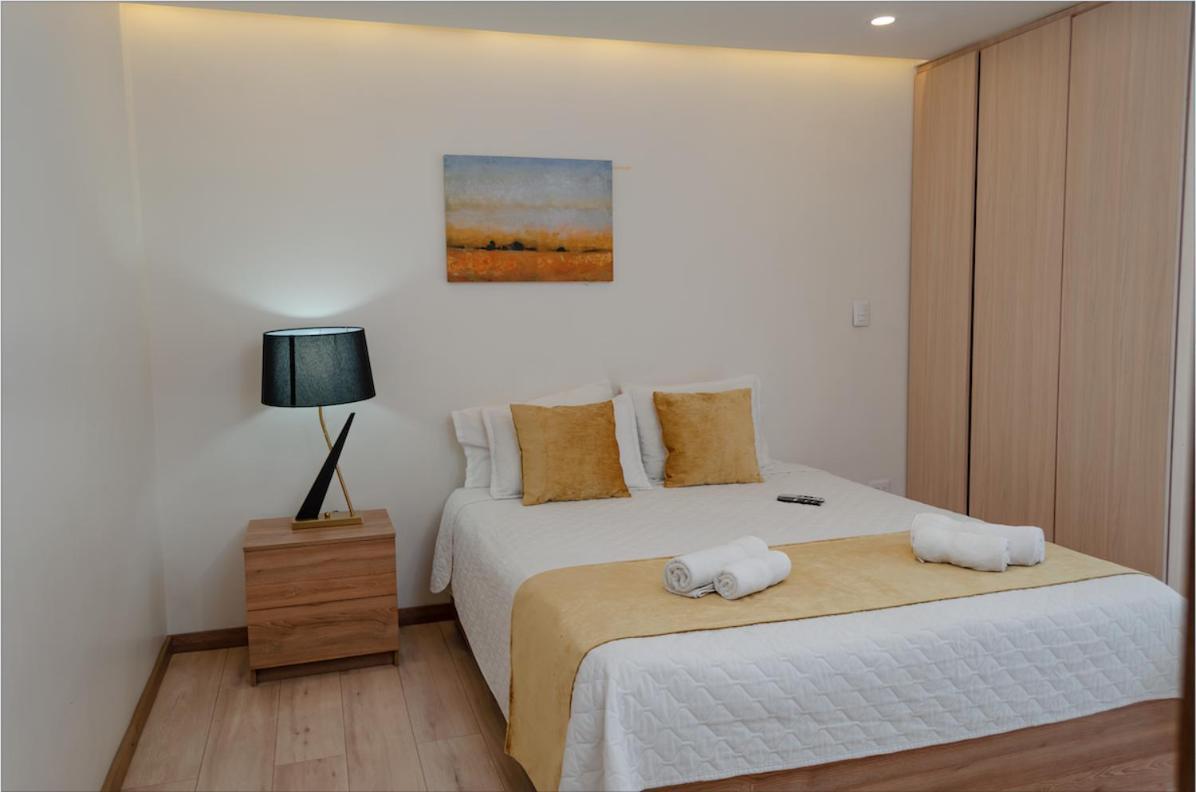 Hotel Bristool Parc - Departments & Suites Куенка Екстериор снимка